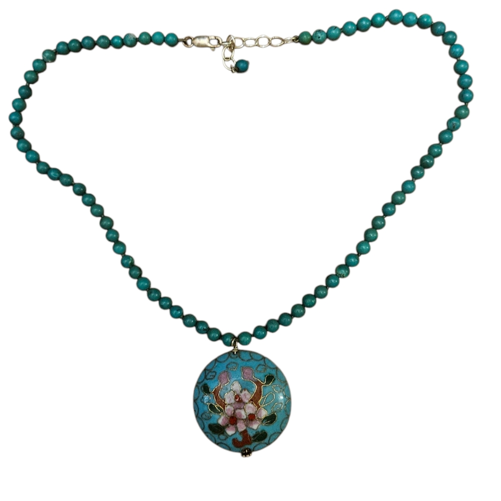 Chic Turquoise Beaded Necklace with Floral Pendant